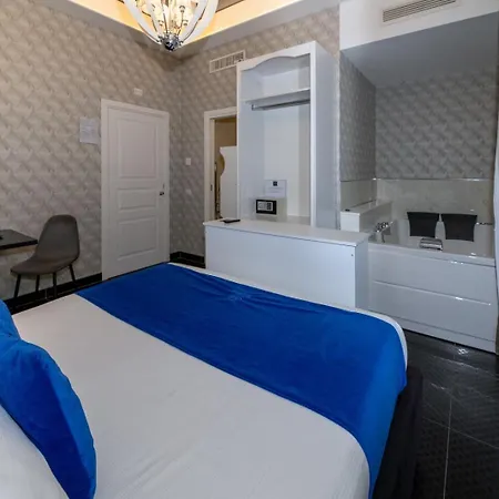 Luna Luxury Neapol