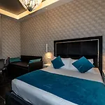 Luna Luxury 4*