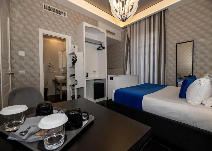 Luna Luxury Couette-café 4*