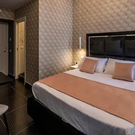 Nocleg ze śniadaniem Luna Luxury Neapol