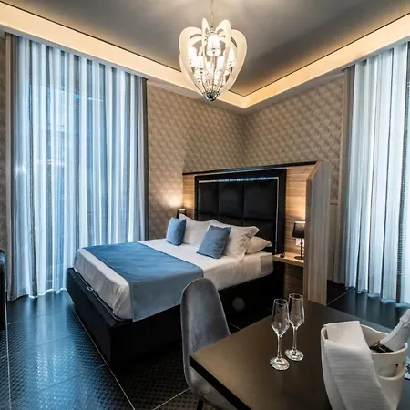 Nocleg ze śniadaniem Luna Luxury Neapol