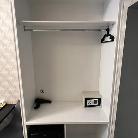 Luna Luxury 4* Neapol