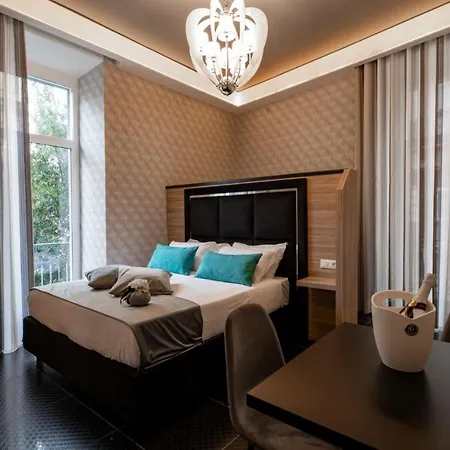 Bed & Breakfast Luna Luxury Naples